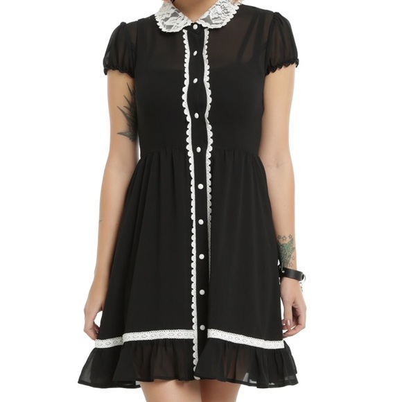 Hot Topic Dresses & Skirts - Size 18 Black Dress